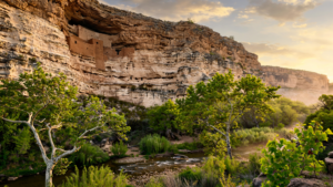 Montezuma Castle: How a Verde Valley Cliff Dwelling Keeps Ancient Ingenuity in View