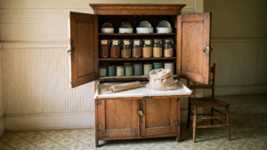 The Hoosier Cabinet: How an American Kitchen Became a More Efficient Place to Work The Hoosier Cabinet: How an American Kitchen Became a More Efficient Place to Work
